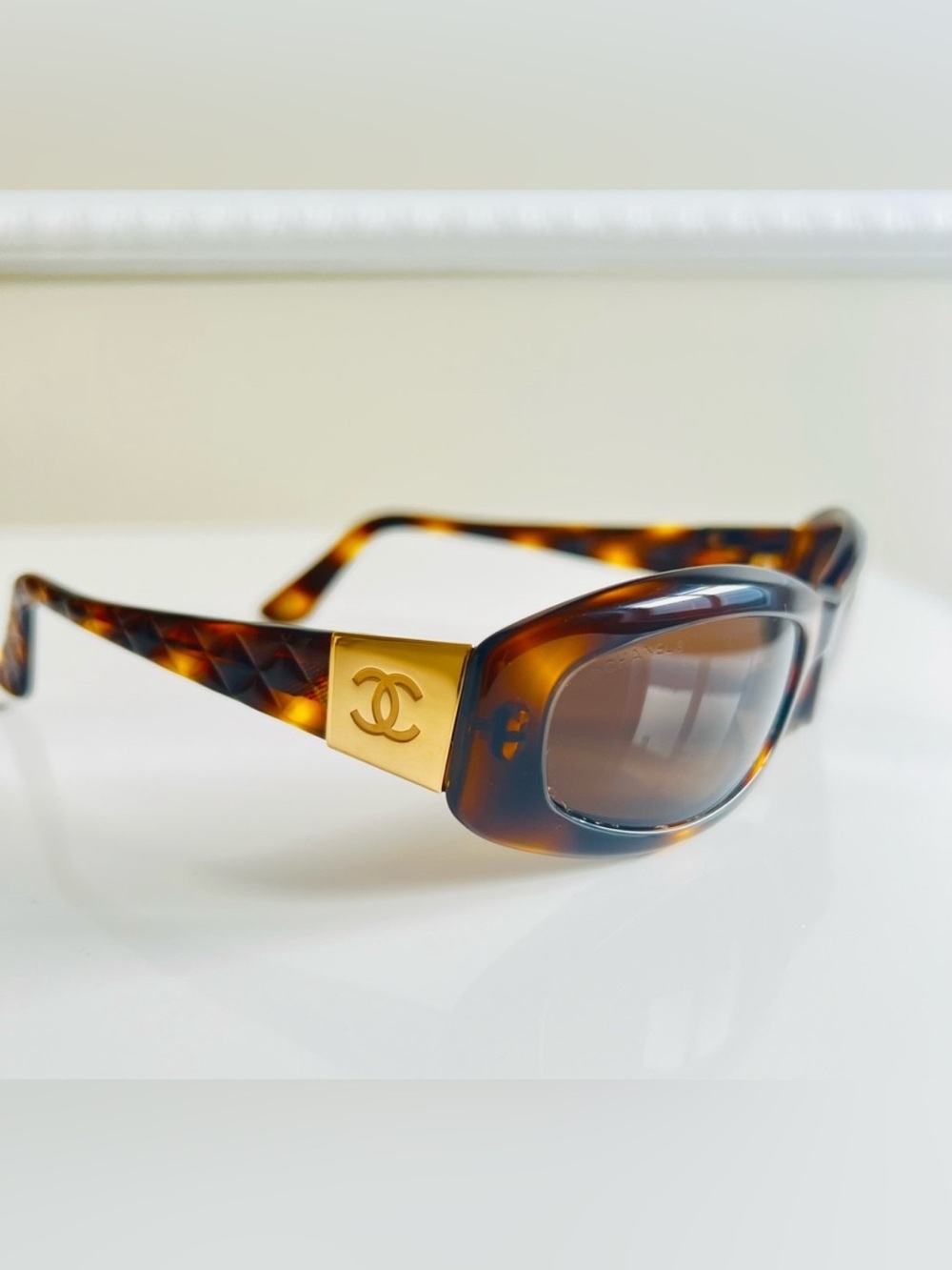 RARE ✨ Chanel Authentic sunglasses tortoise GOLD sunglasses